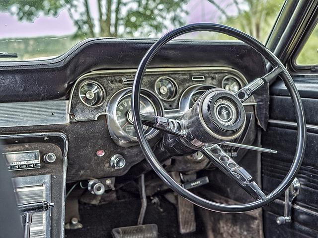 old, car, steering